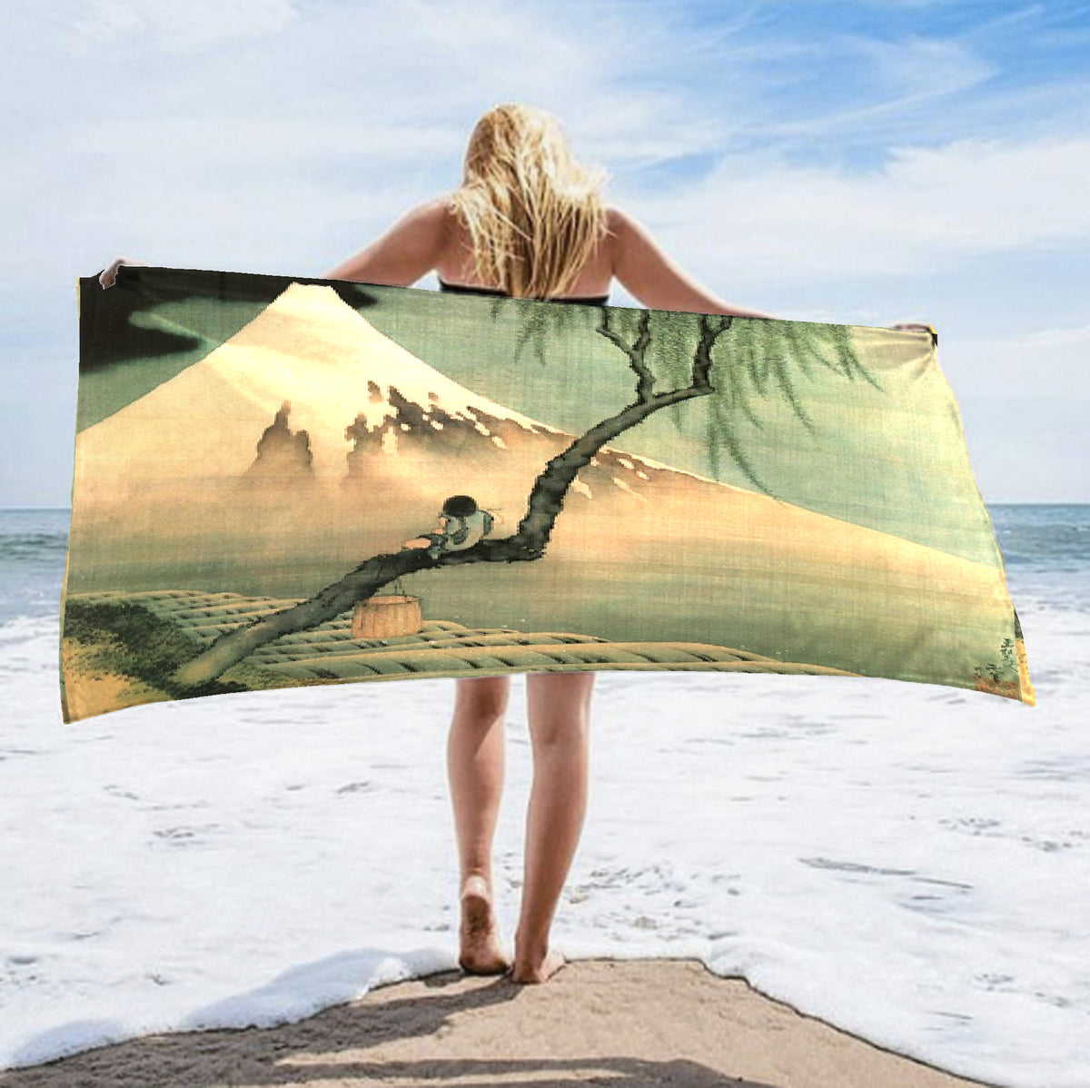 Beach towel - Hokusai - Boy on a tree