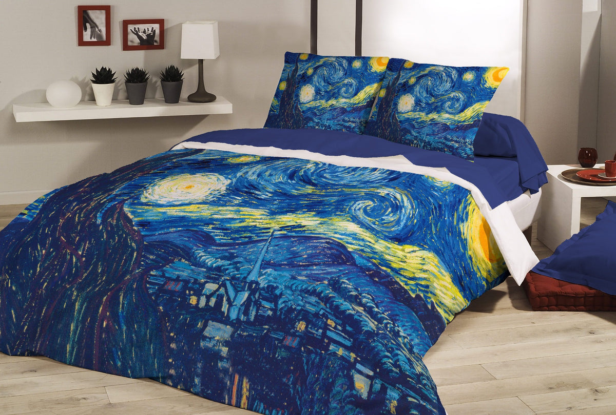 Copripiumino con federe - Van Gogh-Notte Stellata – Manifatture Cotoniere 1946 Copripiumino con federe - Van Gogh-Notte Stellata – Manifatture Cotoniere 1946
